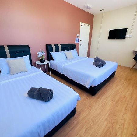 Familia Motel Kangar Εξωτερικό φωτογραφία