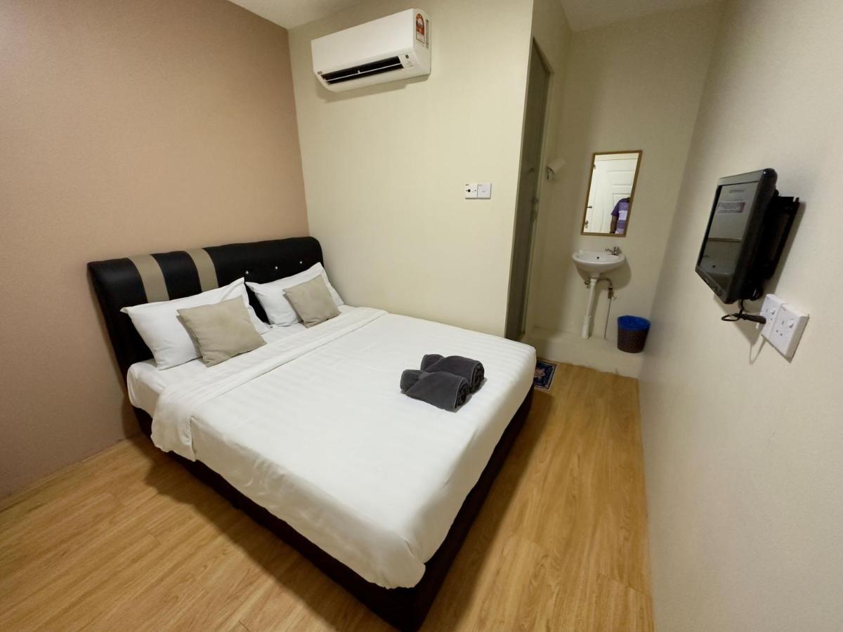 Familia Motel Kangar Εξωτερικό φωτογραφία