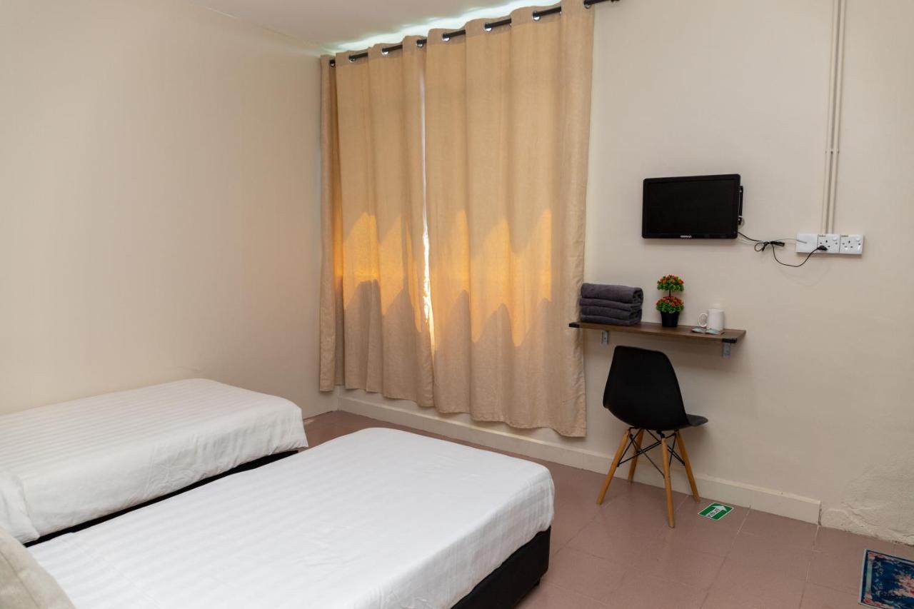 Familia Motel Kangar Εξωτερικό φωτογραφία